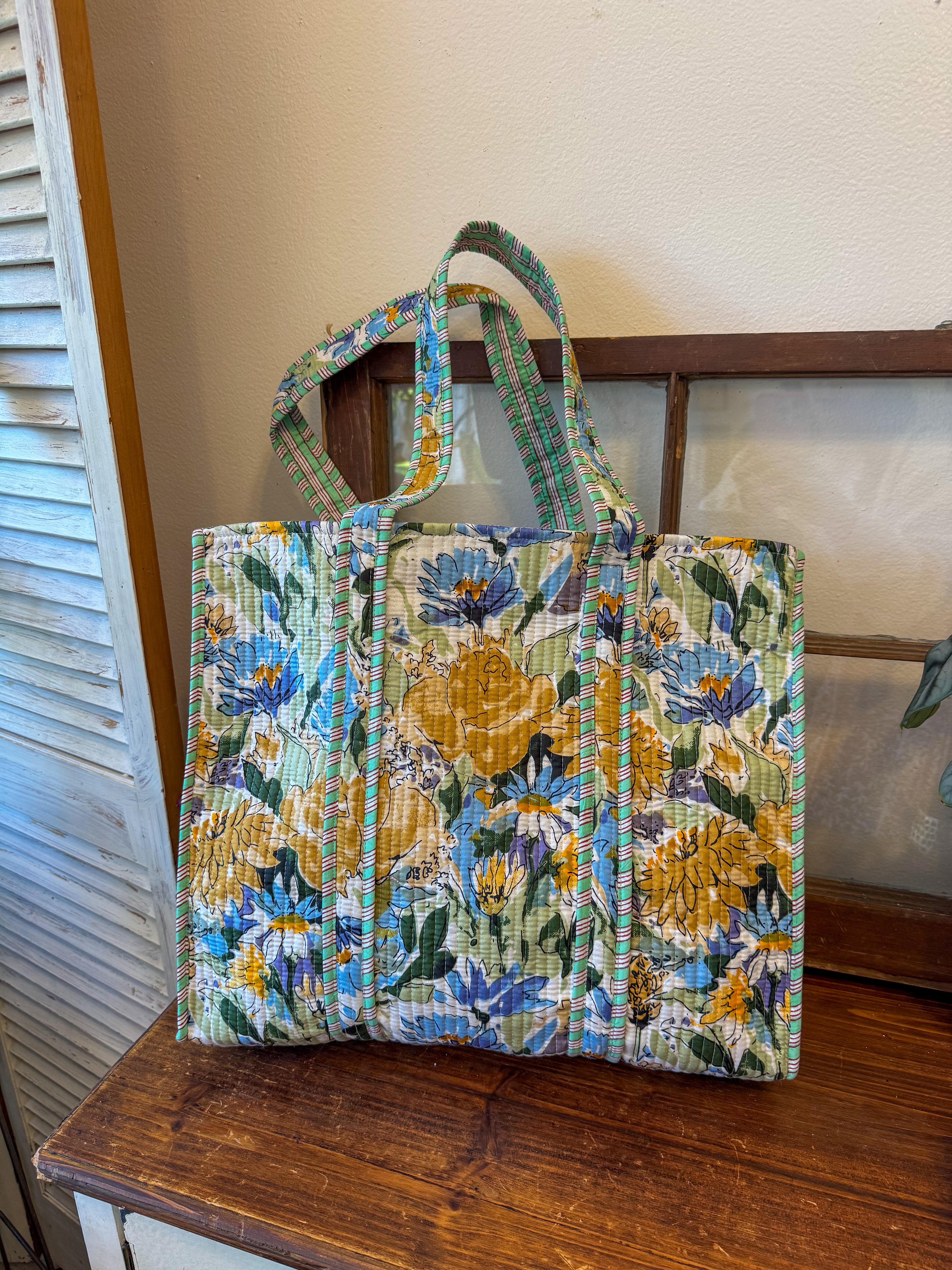 Meadow Bloom Quilted Bag